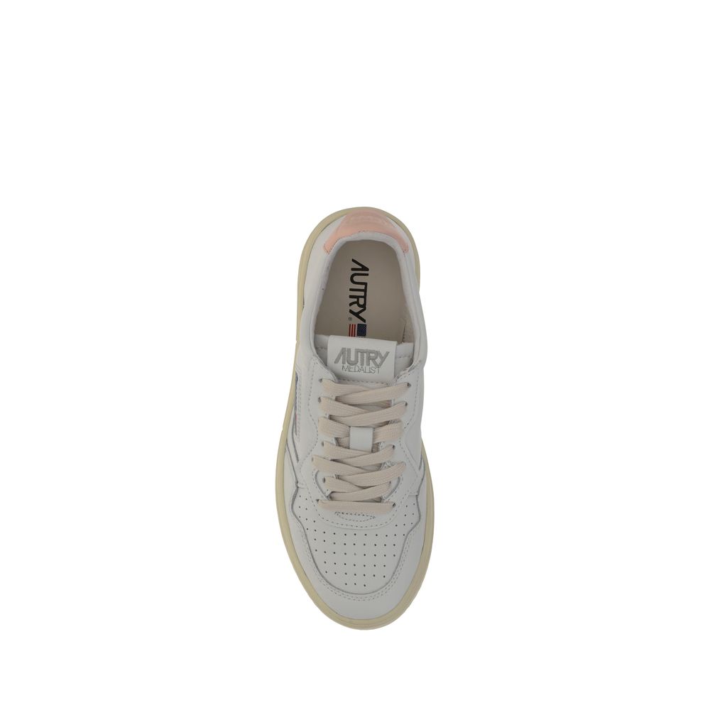 Autry White Calf Leather Bos Taurus Low Top Sneakers