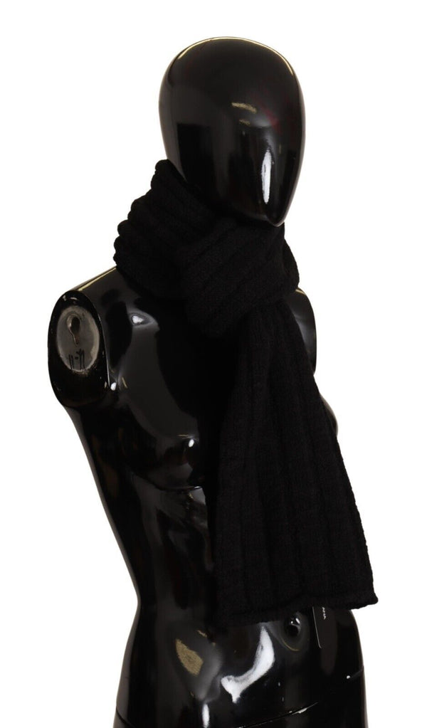 Elegance Unleashed Black Wool Scarf