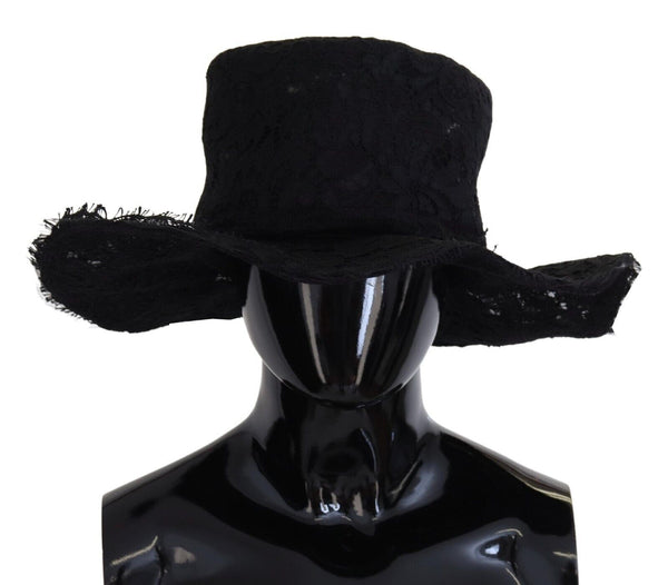 Elegant Black Top Hat - Timeless Fashion Statement