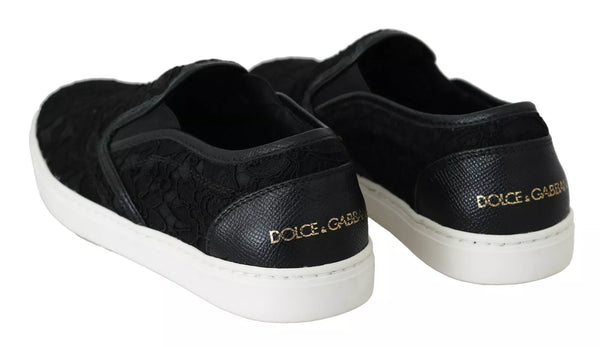 Sneakers basse in pelle nera con logo in pizzo