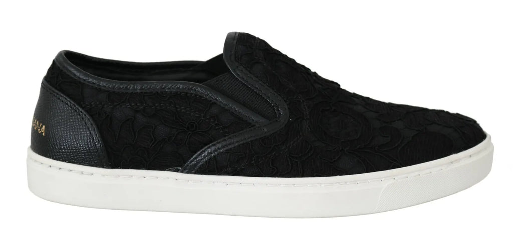 Sneakers basse in pelle nera con logo in pizzo