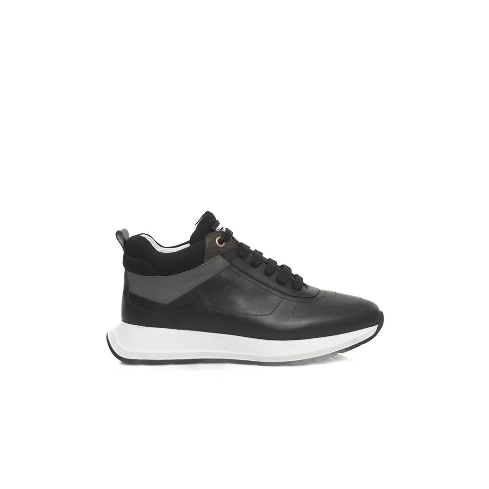 Sneaker donna in pelle nera