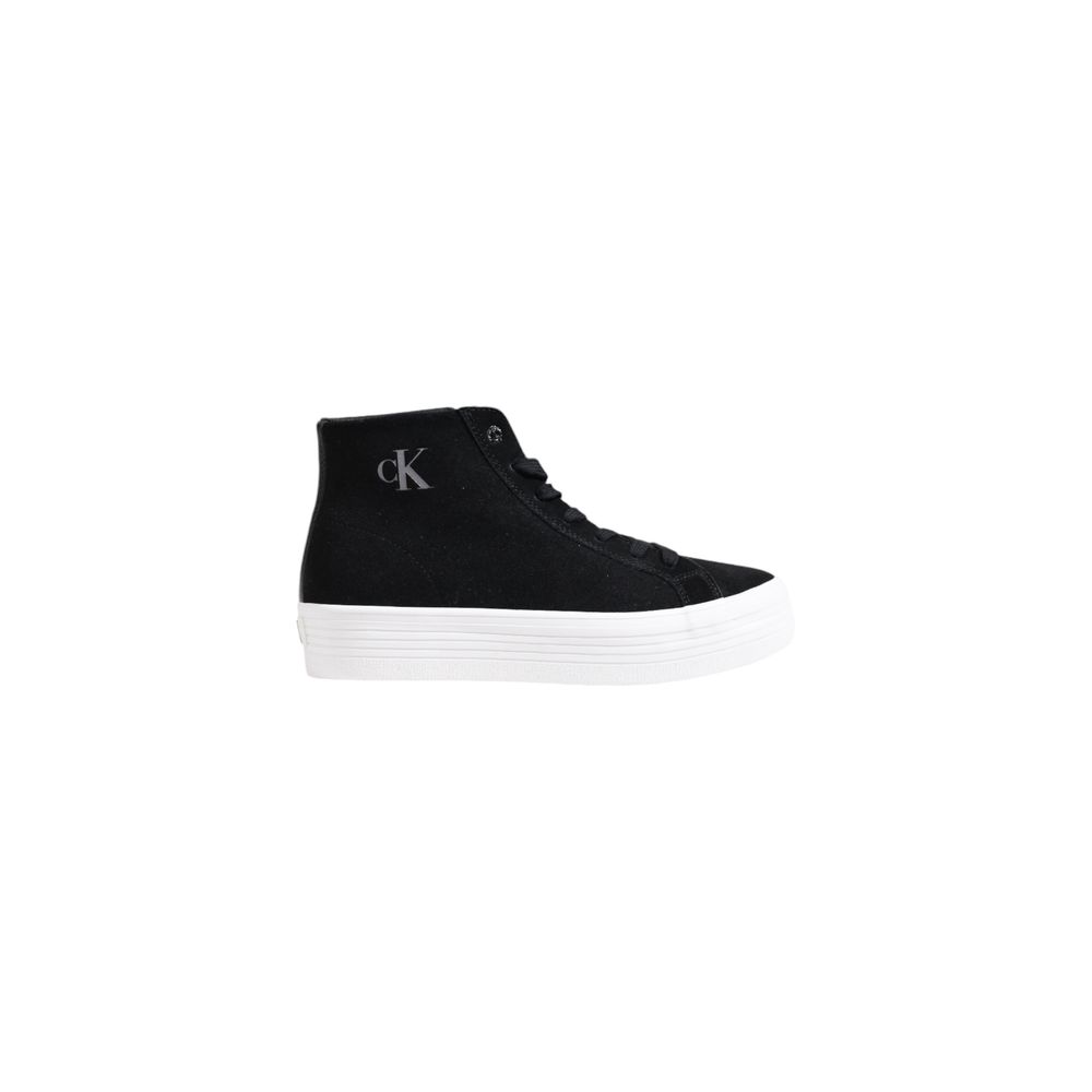 Sneaker in pelle scamosciata nera