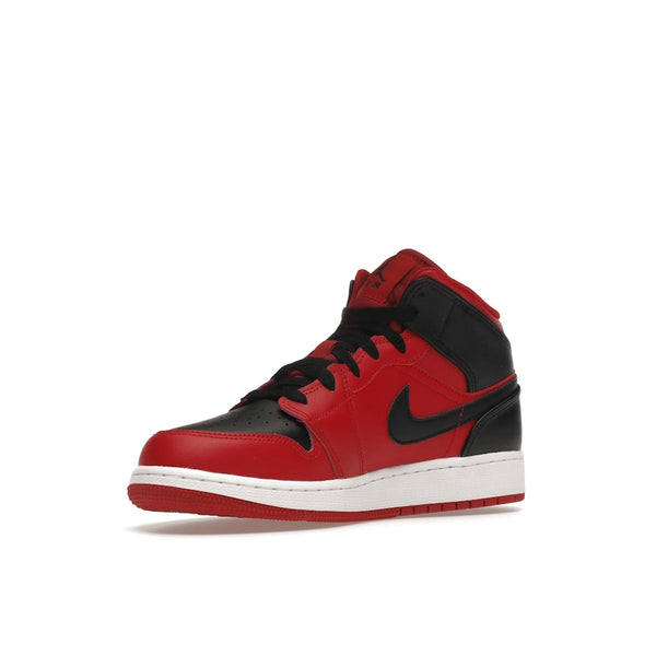 Jordan 1 Mid Reverse Bred (GS)