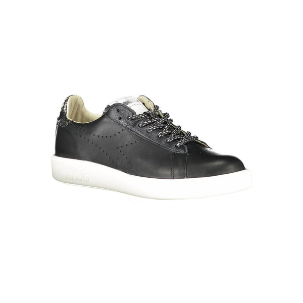 Sneaker donna in pelle nera