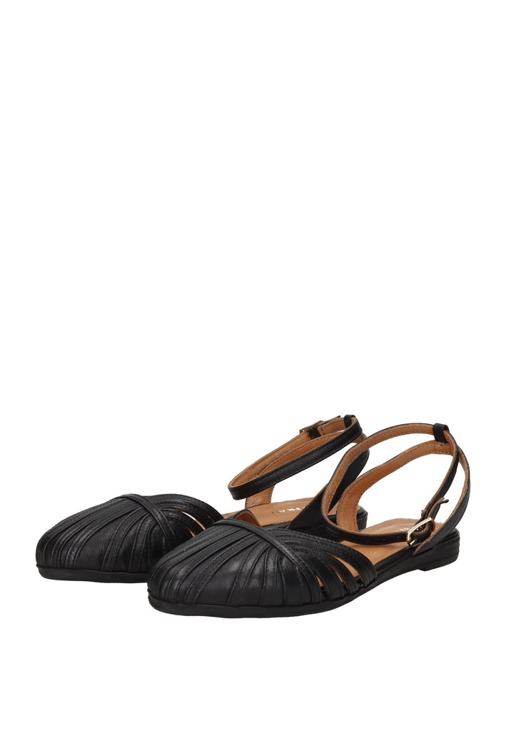 03M3 Ballerina FRAU