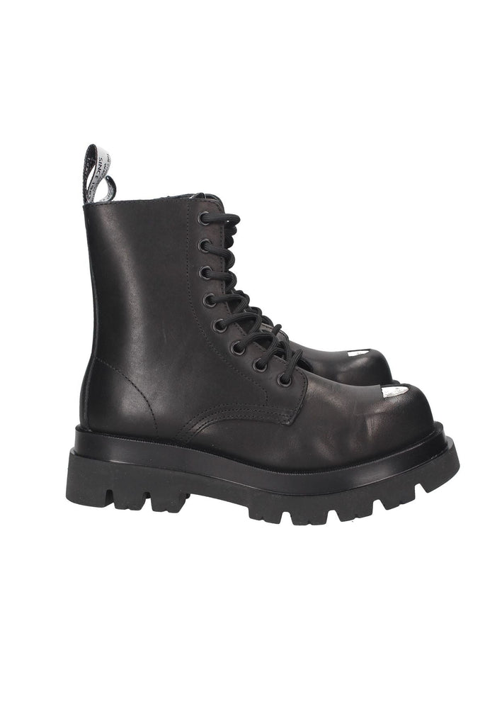 CBU004001 Boot CULT