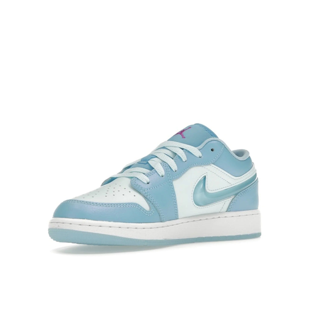 Jordan 1 Low SE Aquarius Blue (GS)