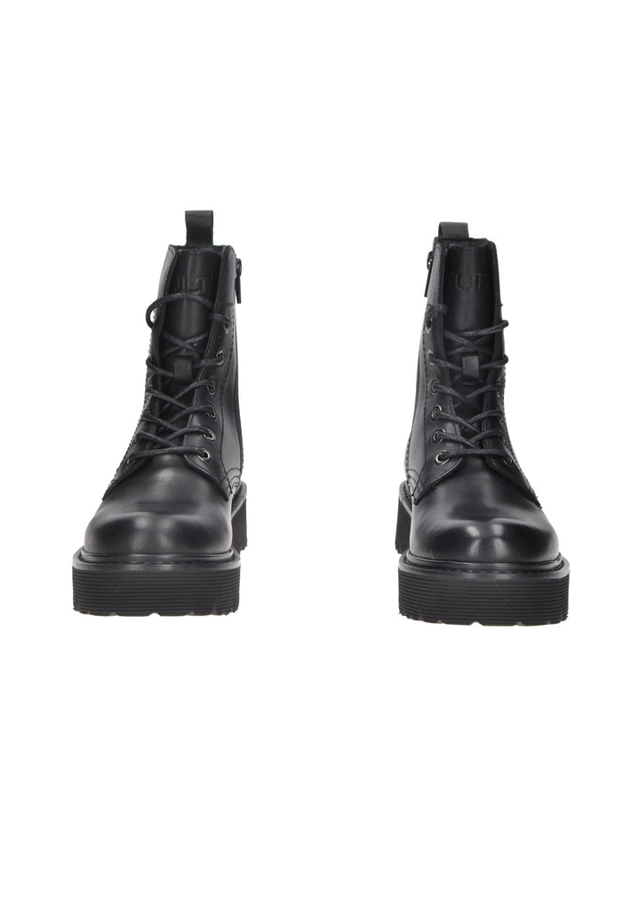 CLE103130 Boot CULT