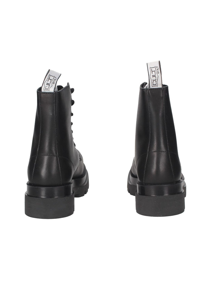 CBU004001 Boot CULT