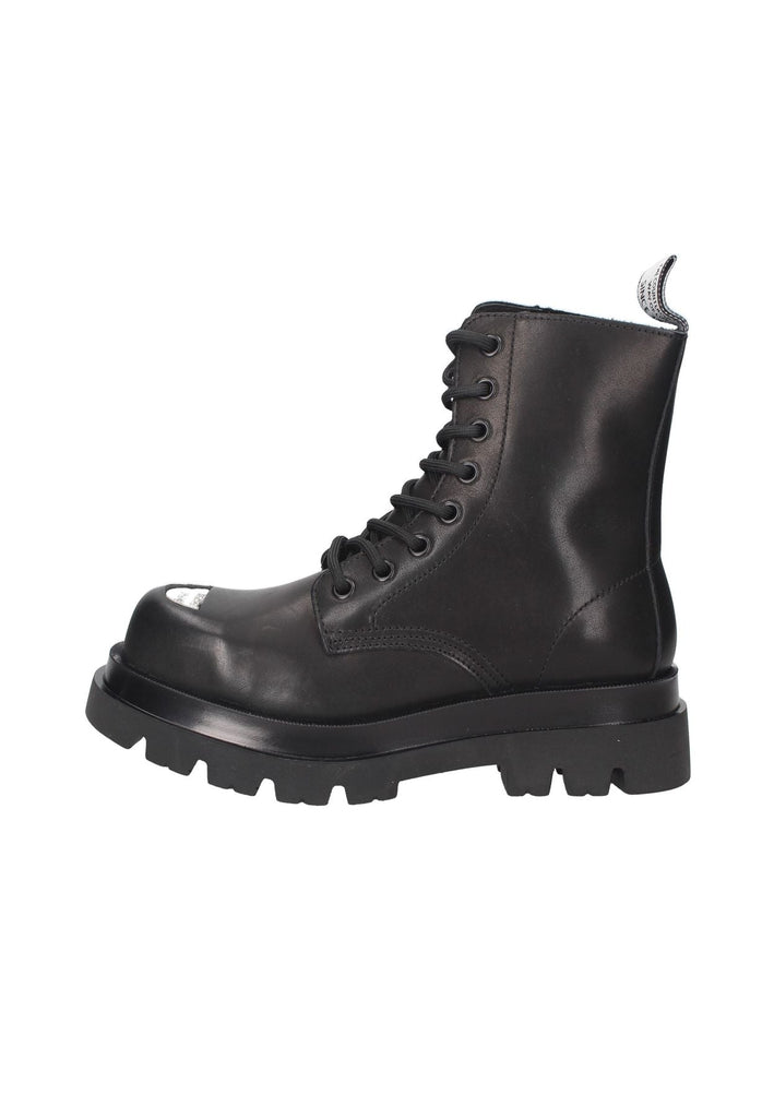 CBU004001 Boot CULT