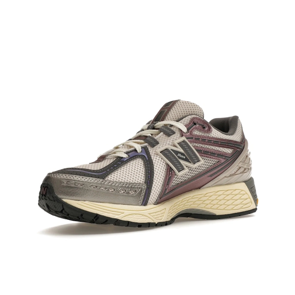 New Balance 1906R Licorice