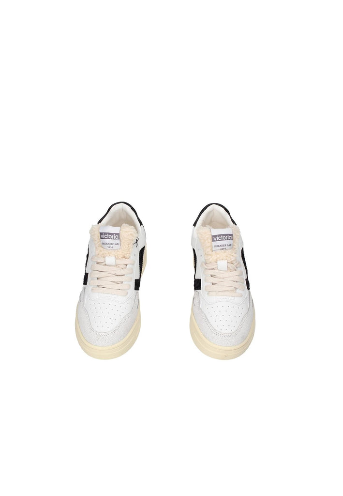 257124 sneaker VICTORIA