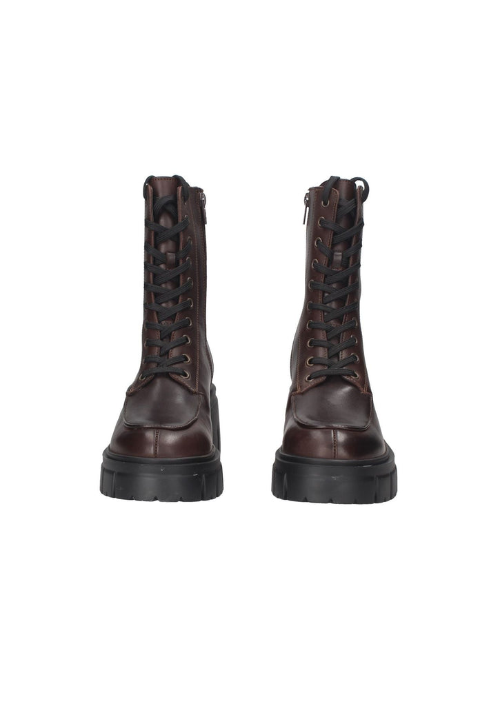 730 Boot TSAKIRIS MALLAS