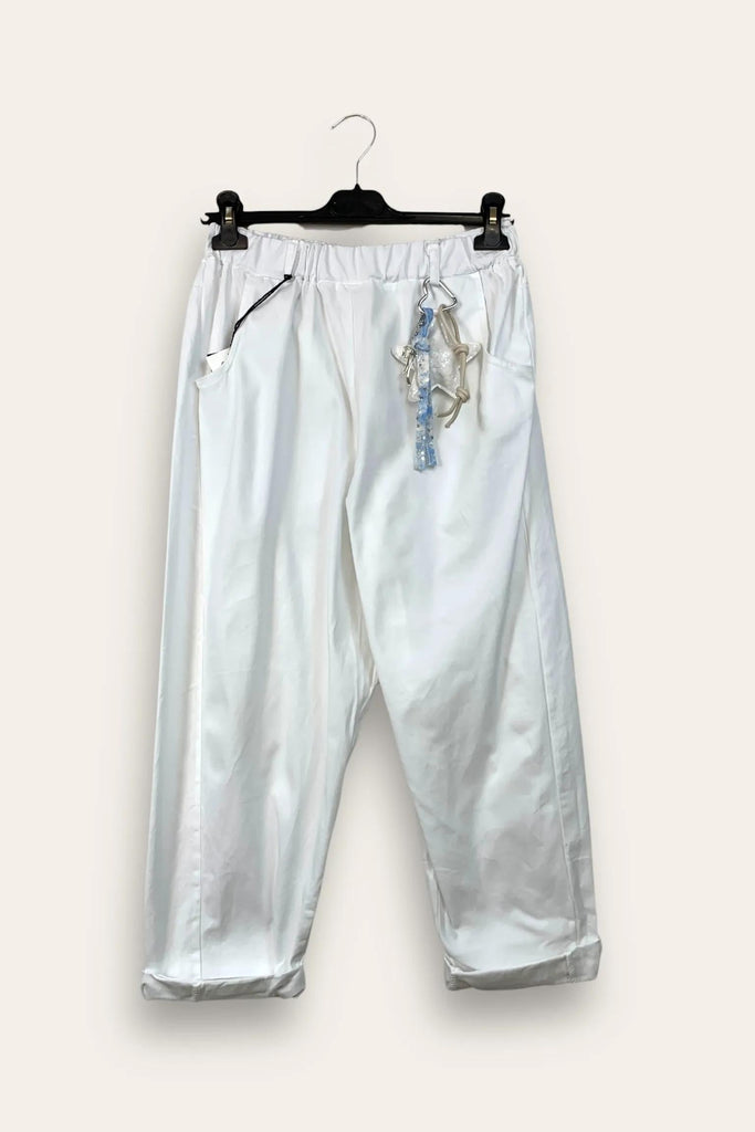 LOVEme Pantalone baggy con gadget portachiavi