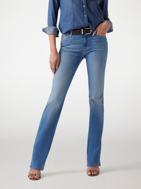 GUESS SEXY STRAIGHT