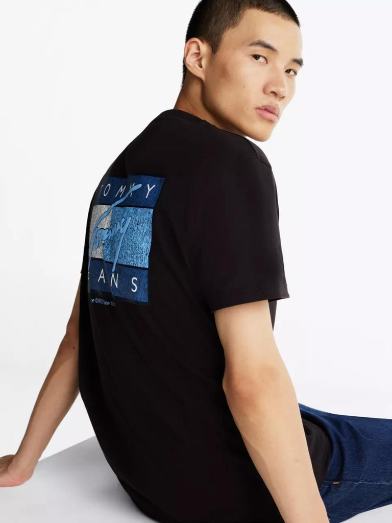 TOMMY JEANS TJM REG RWB FLAG TEE