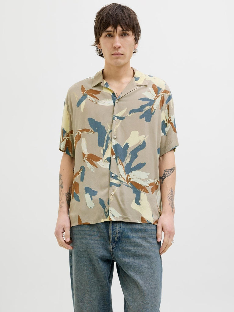 JACK AND JONES JORLUKE VARENNA AOP SHIRT SS
