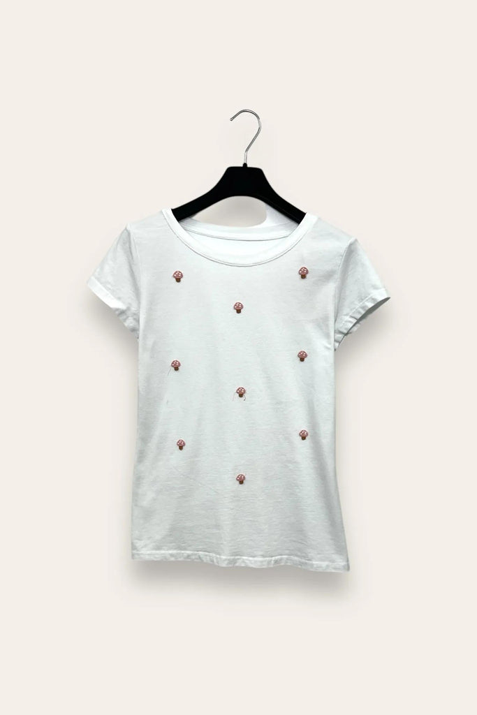 LOVEme T-shirt con ricamo appliccato funghetti