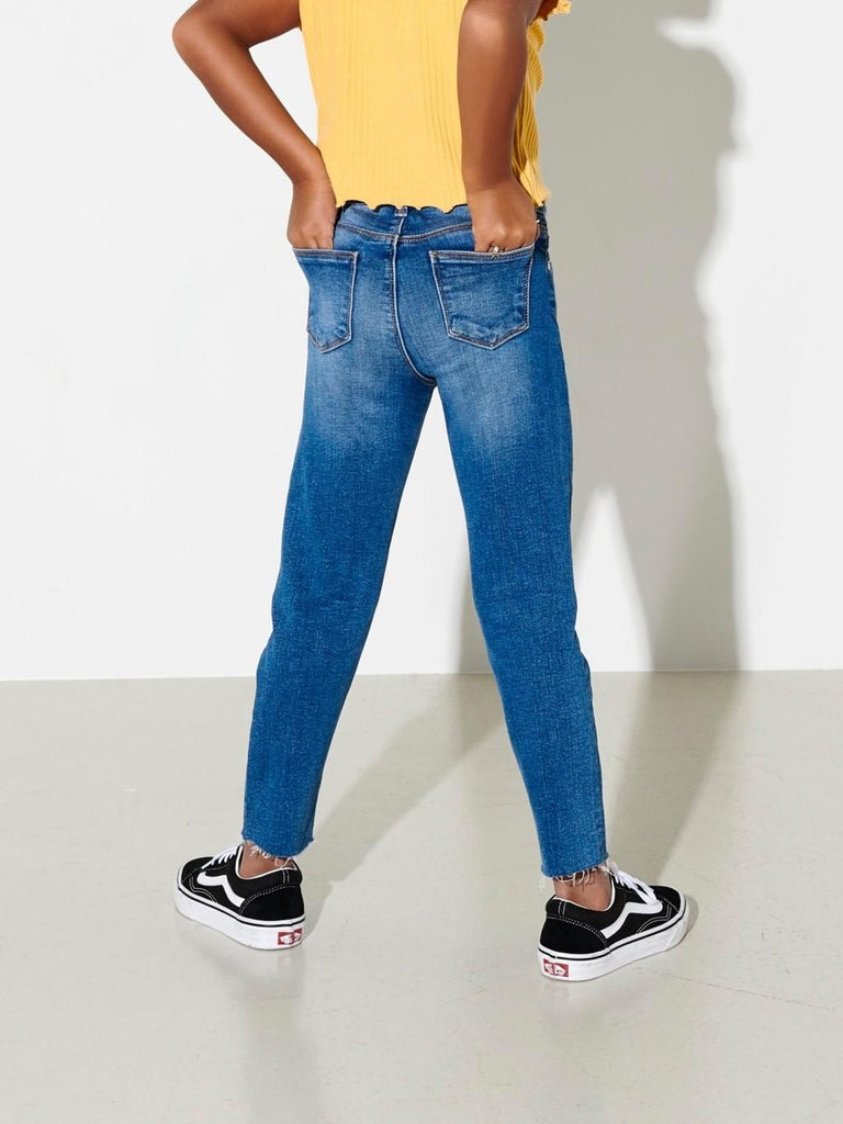 ONLY KIDS KONEMILY ST RAW  MED BLUE JEANS NOOS