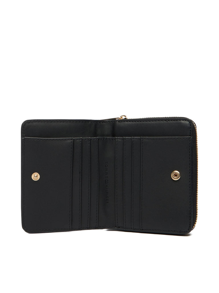 TOMMY HILFIGER TH Zip-Around Wallet And Charm Gift Box