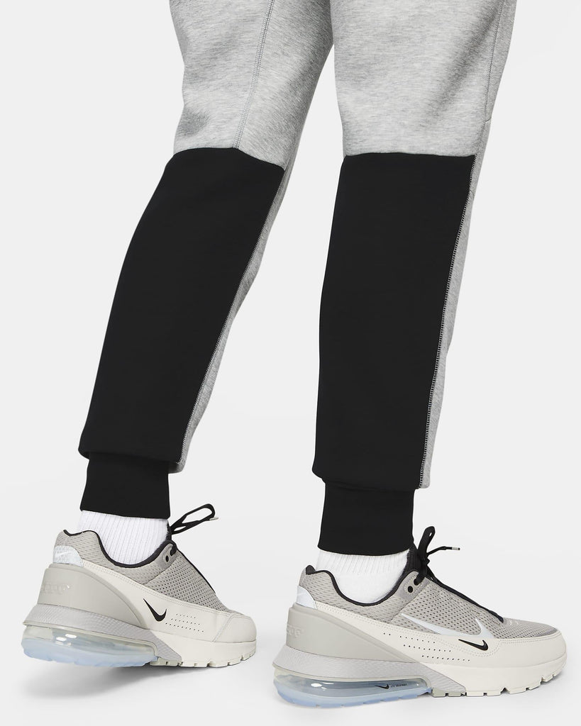 NIKE NIKE SPORTSWEAR TECH FLEECE