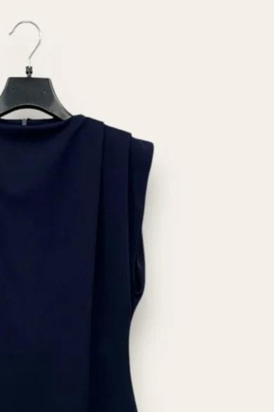 LOVEme Blusa sagomata asimmetrica in crepe