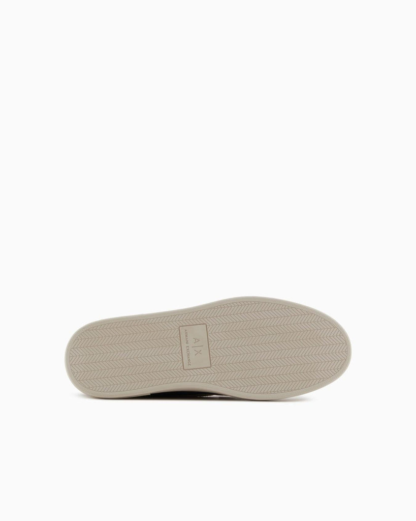 ARMANI EXCHANGE ENGLISH