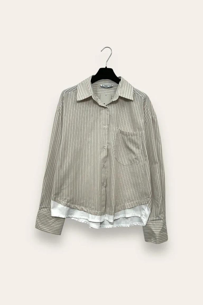 LOVEme Camicia a righe con inserto tinta unita al fondo