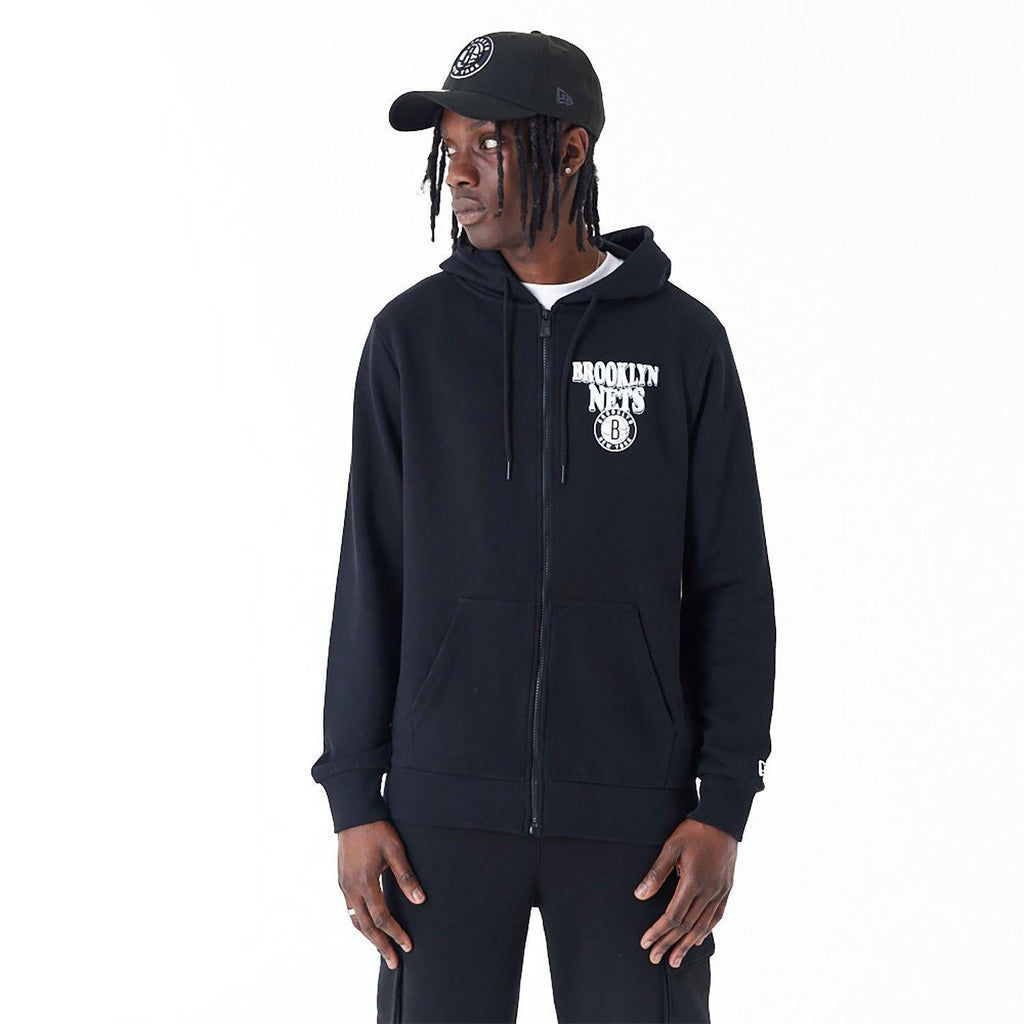 NEW ERA NBA SCRIPT FZ HOODY BRONET  BLKWHI