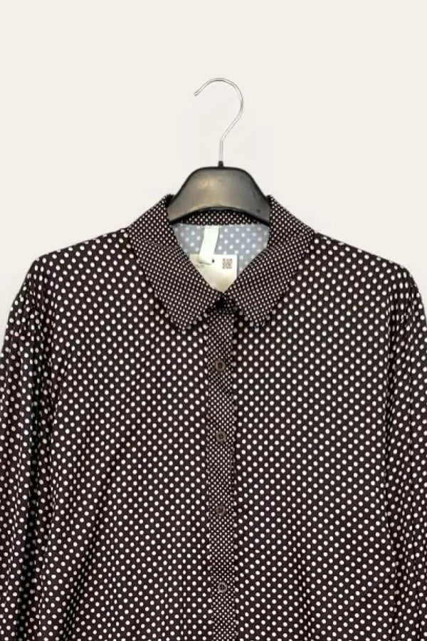 LOVEme Camicia crop a pois con profilo a pois più piccolo