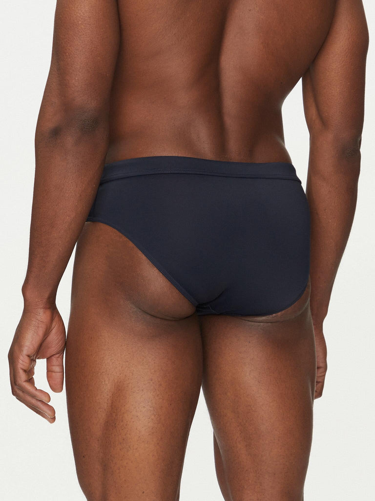 CALVIN KLEIN BRIEF