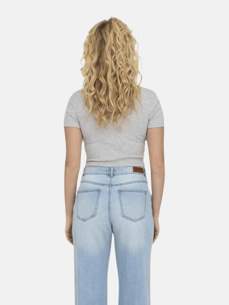 ONLY ONLBETTY S/S O-NECK SHORT TOP CC JRS