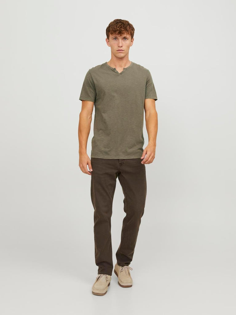 JACK AND JONES JJESPLIT NECK TEE SS NOOS