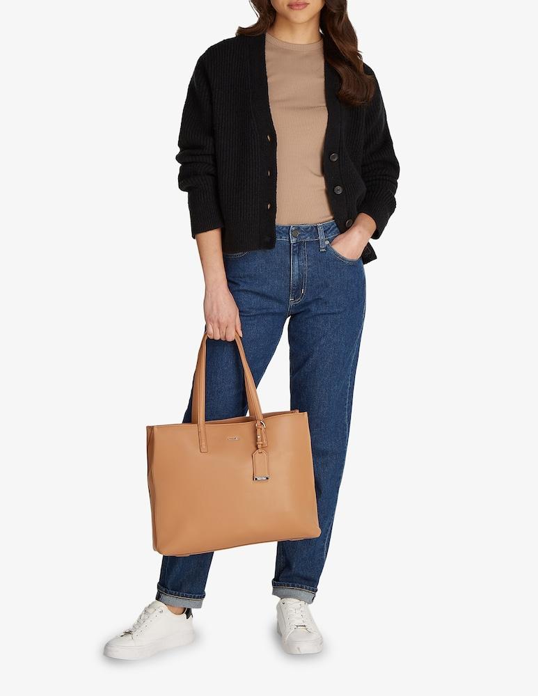 CALVIN KLEIN CK MUST MEDIUM SHOPPER