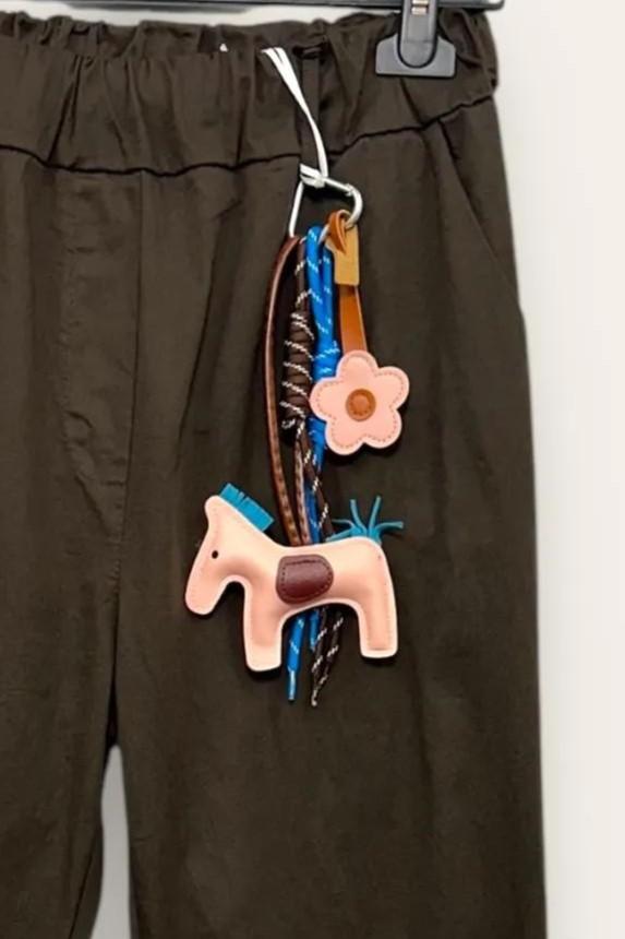 LOVEme Pantalone morbido con gadget portachiavi, elastico in vita