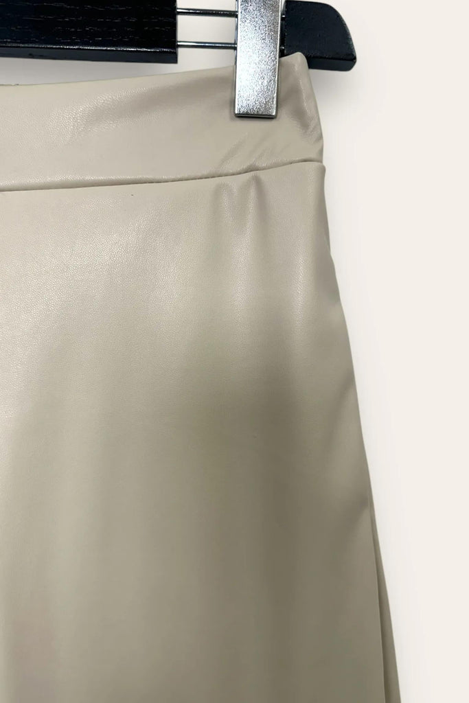 LOVEme Pantalone in ecopelle a carota