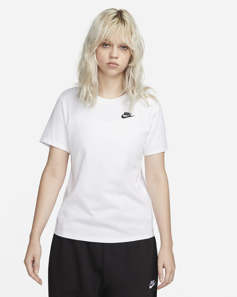 NIKE W nsw tee club
