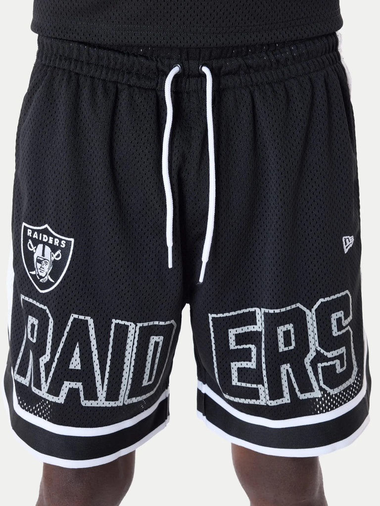 NEW ERA NFL GRPHC SHORT LASRAI  BLK