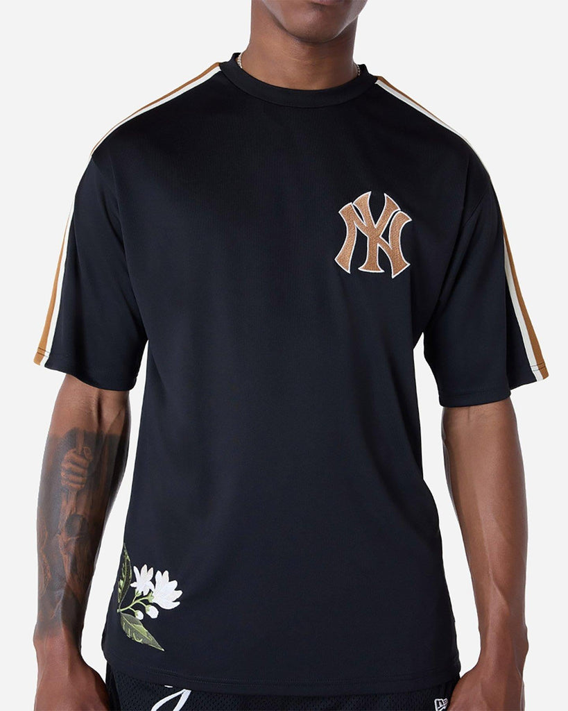 NEW ERA MLB FLORAL OS TEE NEYYAN  BLK