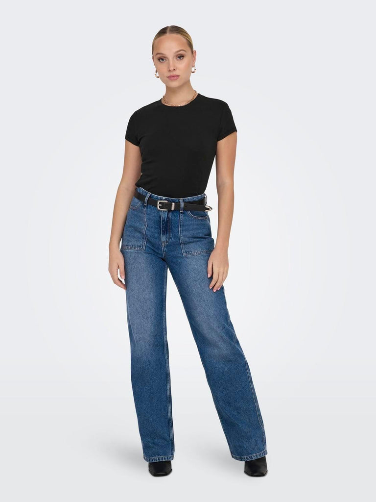 ONLY ONLELINA S/S O-NECK SHORT TOP JRS NOOS