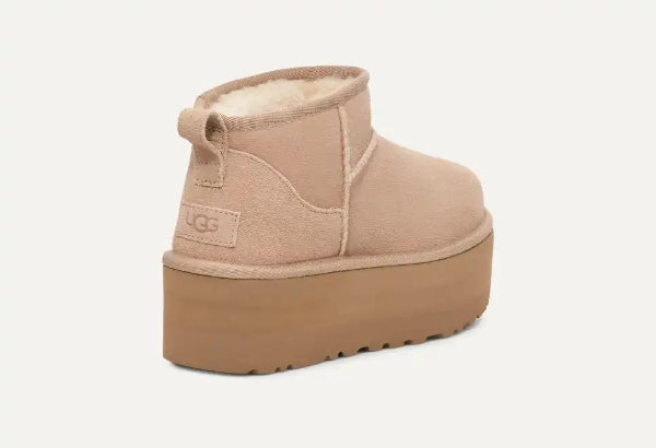 UGG W CLASSIC ULTRA MINI PLATFORM
