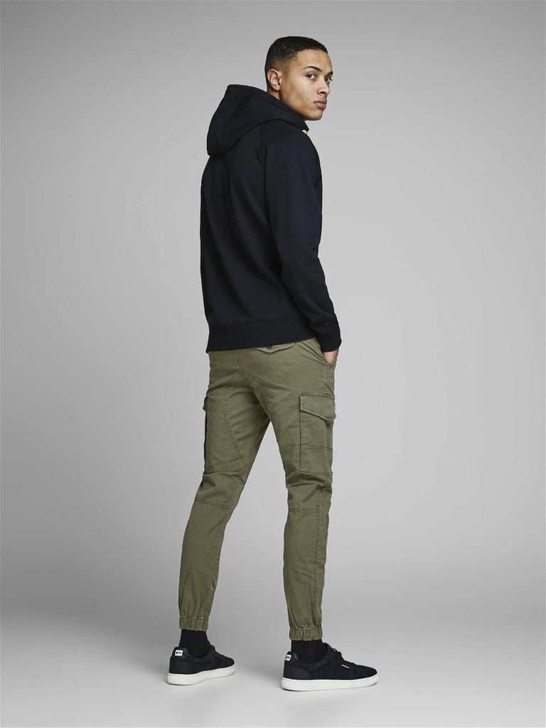 JACK AND JONES JPSTPAUL JJFLAKE CARGO OLIVE NIGHT NOOS