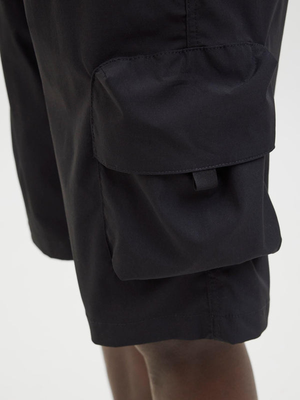 JACK AND JONES JPSTCOLE HART TECH CARGO SHORTS MID