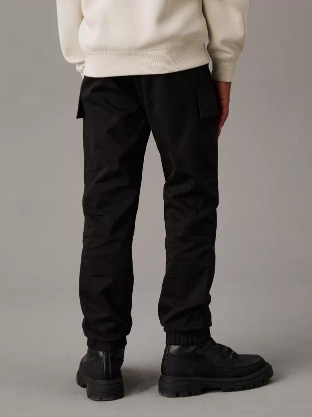 CALVIN KLEIN JEANS ESSENTIAL WOVEN CARGO PANTS
