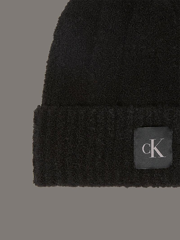 CALVIN KLEIN JEANS CK PATCH BOUCLE BEANIE