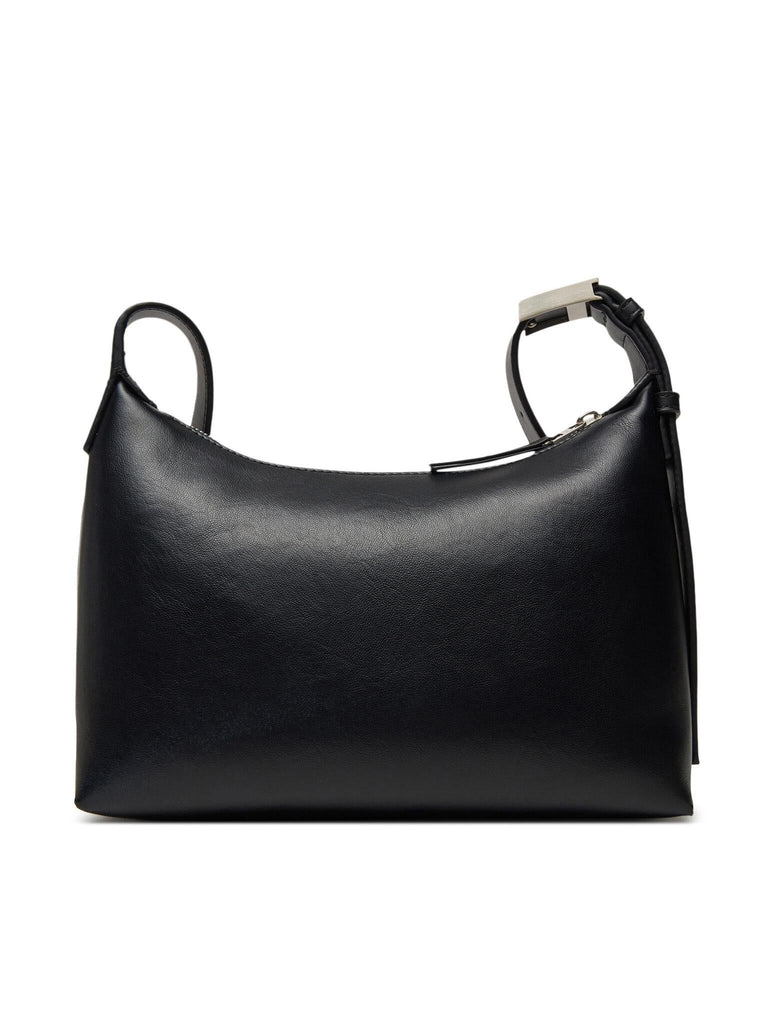 CALVIN KLEIN HARDWARE STRAP MEDIUM CROSSBODY