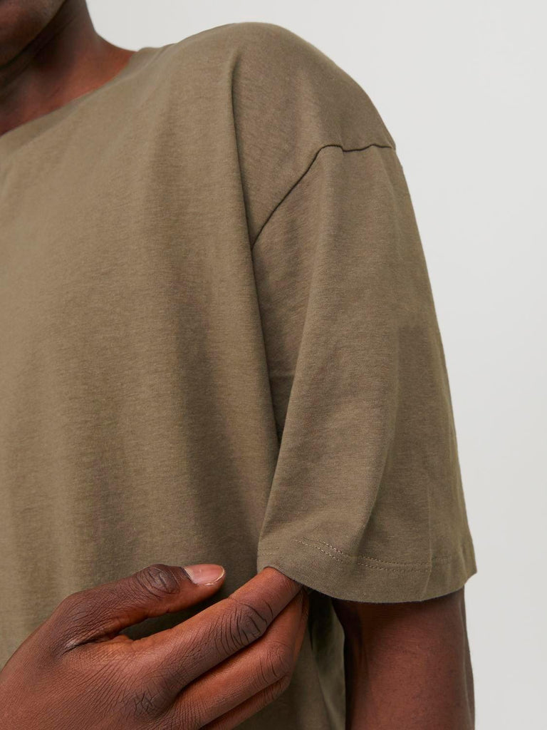JACK AND JONES JJEBRADLEY TEE SS O-NECK NOOS