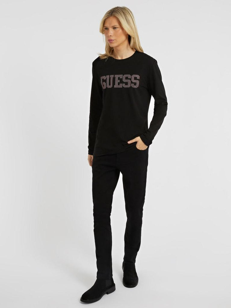 GUESS CHRIS