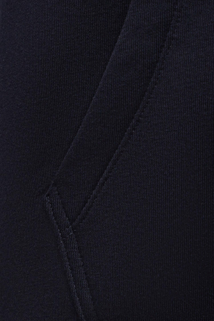 GUESS EMBROIDERED TRIANGLE HOODIE SW